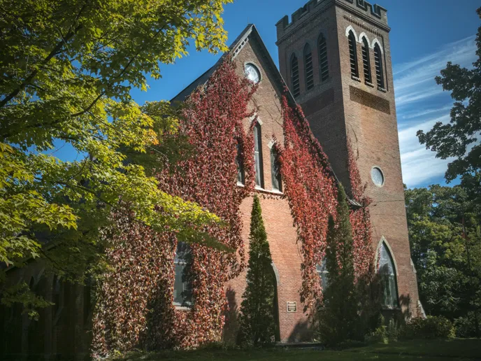 Façade de l'église de Waterloo